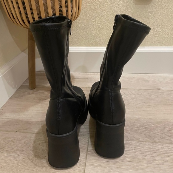 ⚡️SALE⚡️ Steve Madden Platform Ankle Boots - Picture 3 of 6